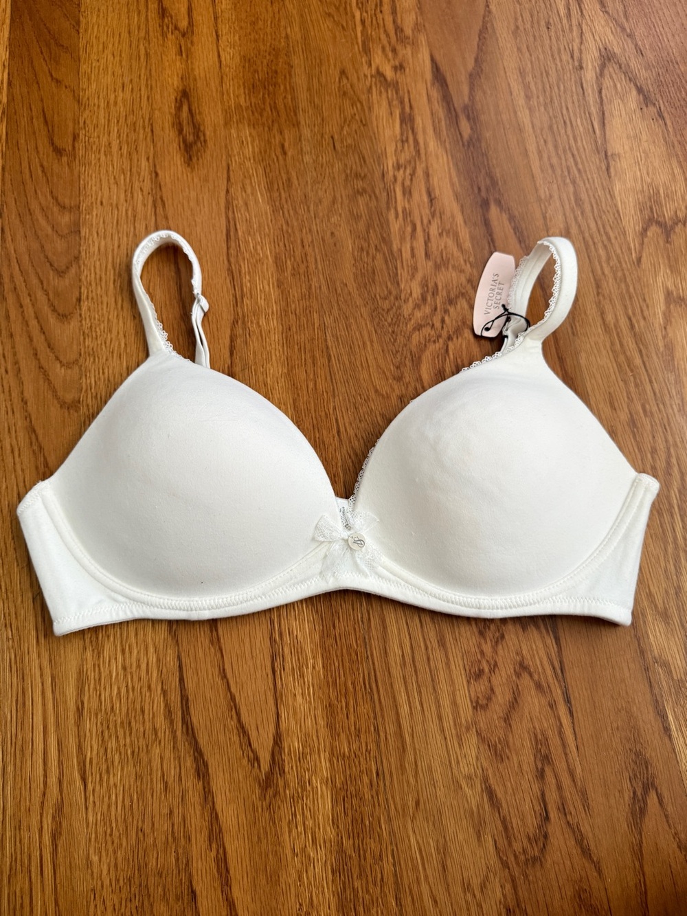 Victorias Secret white coquette sexy bra 36B